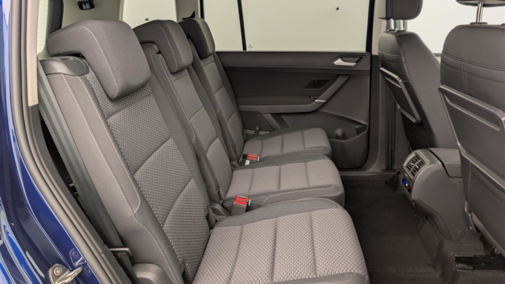 VOLKSWAGEN Touran 1.5 TSI EVO 150 DSG7 7pl VW Edition - ref: 1-377879 - Photo 10