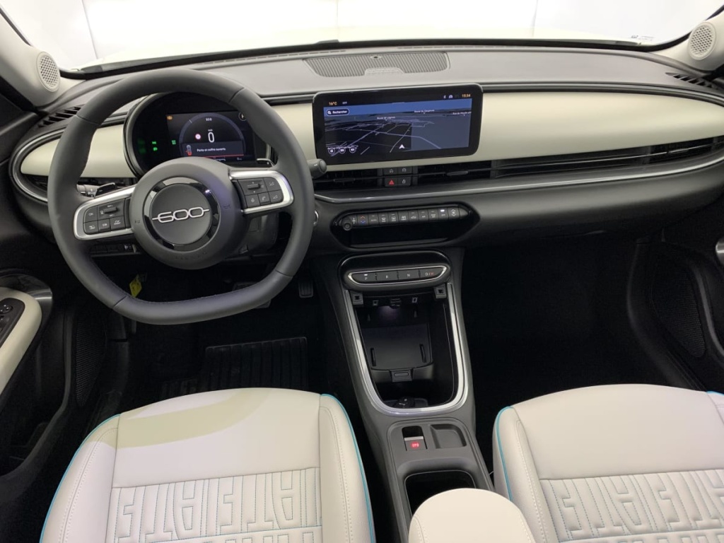 FIAT 600 T-Gen 3 1.2 Hybrid 145ch eDCT6 La Prima - ref: 1-379009 - Photo 15