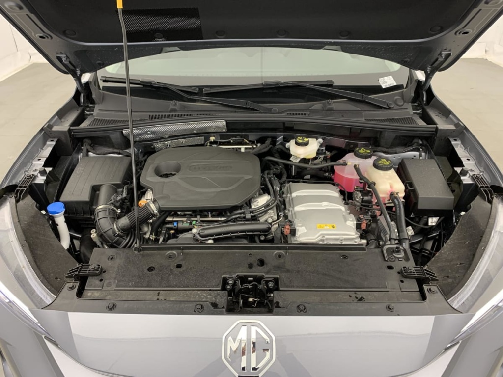MG ZS 1.5 L Hybrid+ 197 ch Luxury - ref: 1-379198 - Photo 9