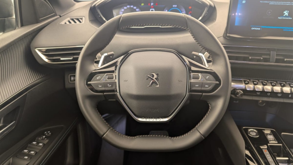 PEUGEOT 5008 Hybrid 136 e-DCS6 Allure Pack - ref: 1-379250 - Photo 14