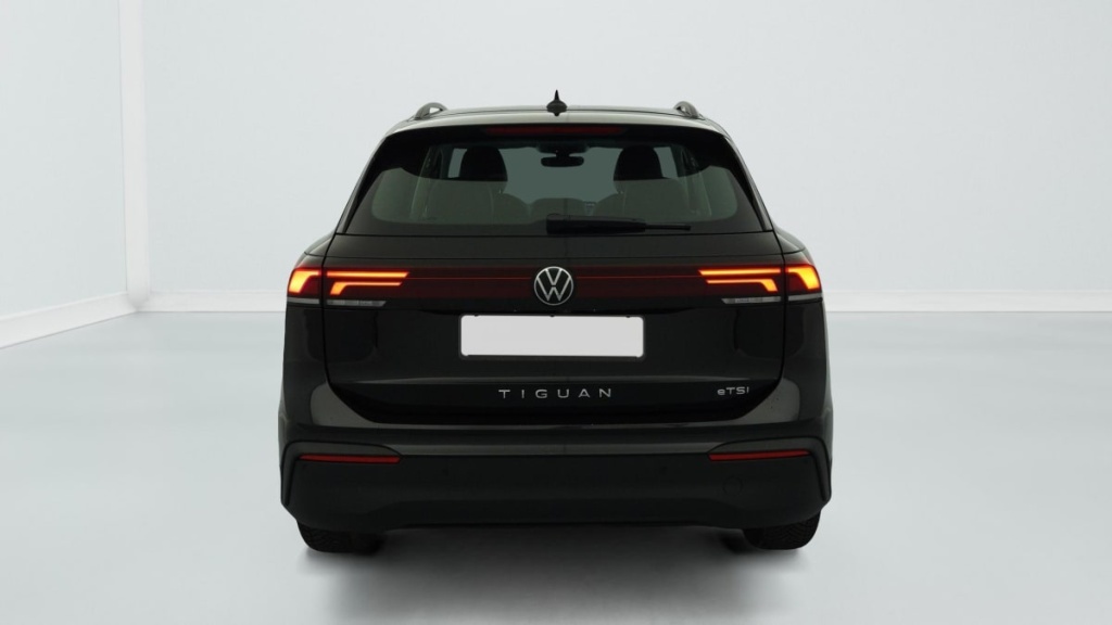 VOLKSWAGEN Tiguan 1.5 eTSI 131ch DSG7 Life Plus - ref: 1-381529 - Photo 6