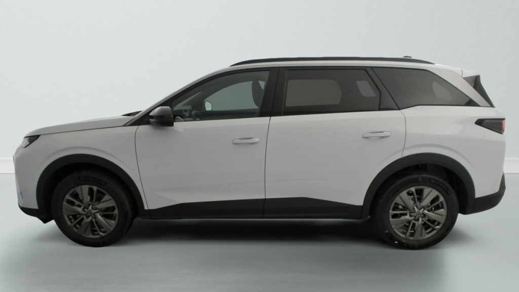 PEUGEOT 5008 HYBRID 145 CH E-DCS6 ALLURE - ref: 1-381855 - Photo 4