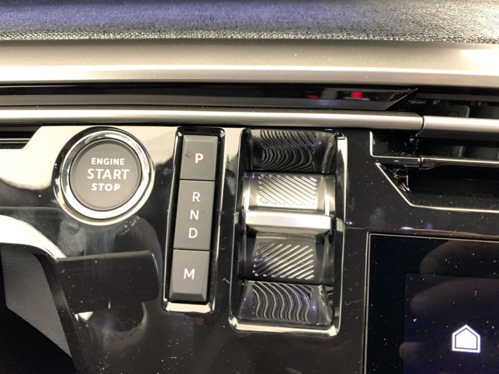 PEUGEOT 5008 HYBRID 145 CH E-DCS6 ALLURE - ref: 1-381856 - Photo 16