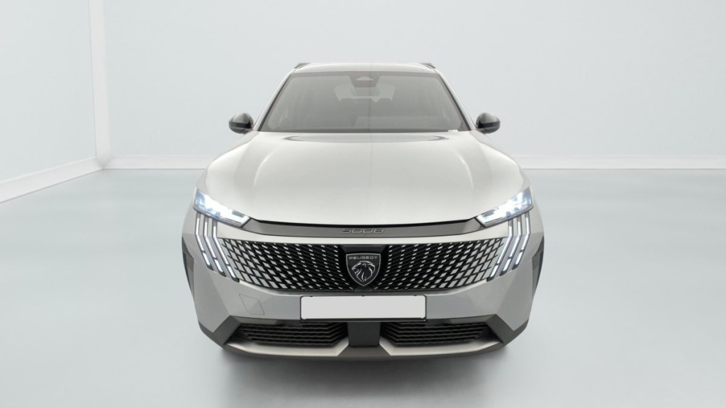 PEUGEOT 5008 HYBRID 145 CH E-DCS6 ALLURE - ref: 1-381856 - Photo 2