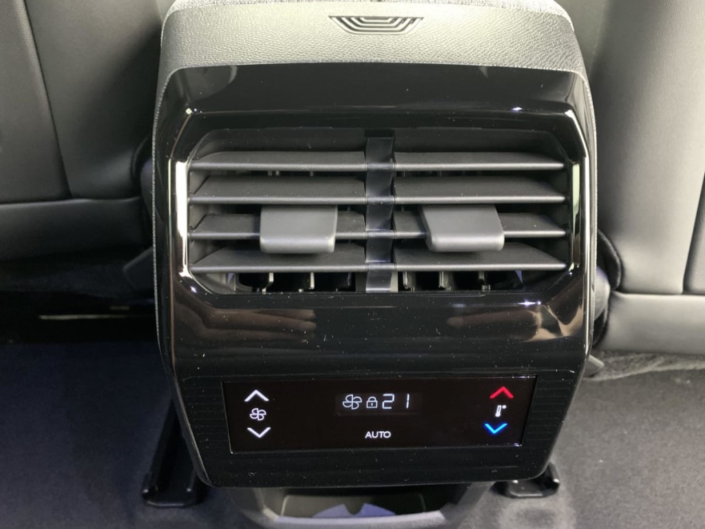 PEUGEOT 5008 HYBRID 145CH E-DCS6 GT - ref: 1-381869 - Photo 20