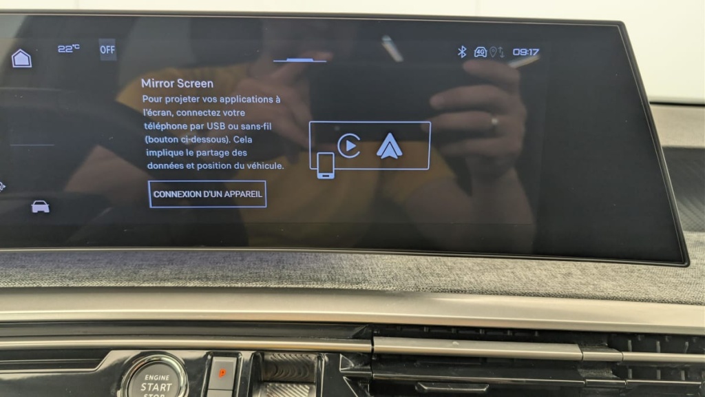 PEUGEOT 5008 HYBRID 145 CH E-DCS6 ALLURE - ref: 1-382161 - Photo 18