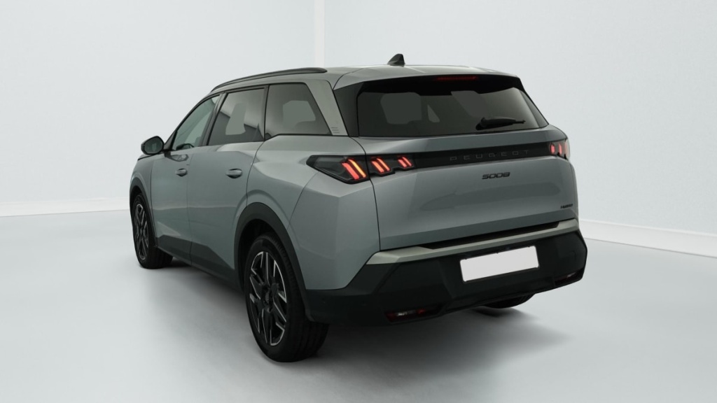 PEUGEOT 5008 HYBRID 145 CH E-DCS6 ALLURE - ref: 1-382176 - Photo 5