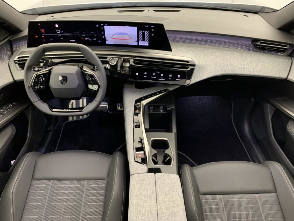 PEUGEOT 5008 Hybrid 145 e-DCS6 GT - ref: 1-383438 - Photo 12