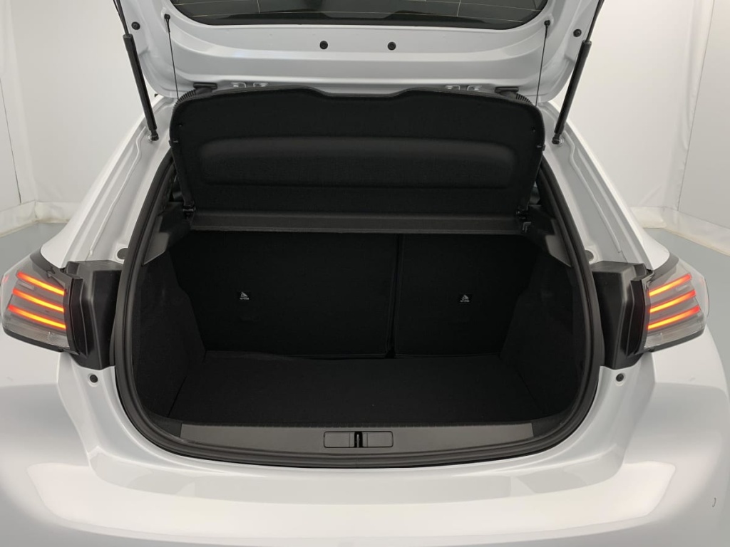 PEUGEOT 208 Hybrid 110 ch e-DCS6 Allure - ref: 1-383992 - Photo 11