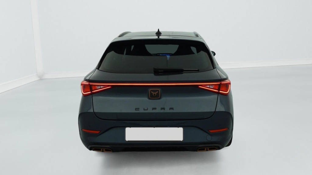 CUPRA Leon Sportstourer 1.4 e-HYBRID 204 ch DSG6 V - ref: 1-384035 - Photo 6
