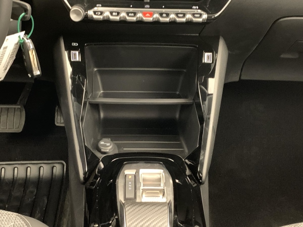 PEUGEOT 208 Hybrid 110 ch e-DCS6 Allure - ref: 1-384451 - Photo 16