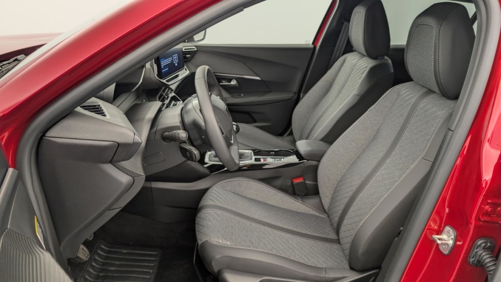 PEUGEOT 2008 100 S S BVM6 Allure - ref: 1-385025 - Photo 16