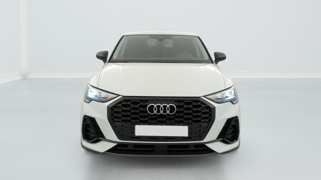 AUDI Q3 Sportback 35 TDI 150 ch S tronic 7 Design - ref: 1-385052 - Photo 2