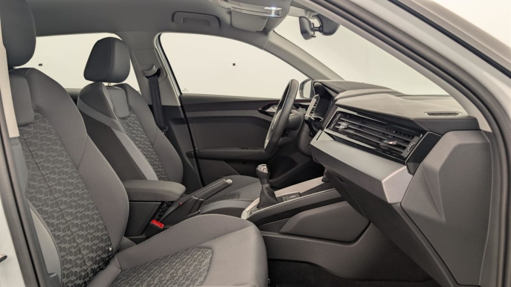 AUDI A1 Sportback 30 TFSI 116 ch BVM6 Design - ref: 1-385148 - Photo 9
