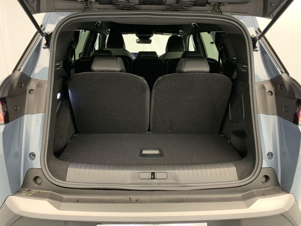 PEUGEOT 5008 HYBRID 145 CH E-DCS6 ALLURE - ref: 1-385550 - Photo 11