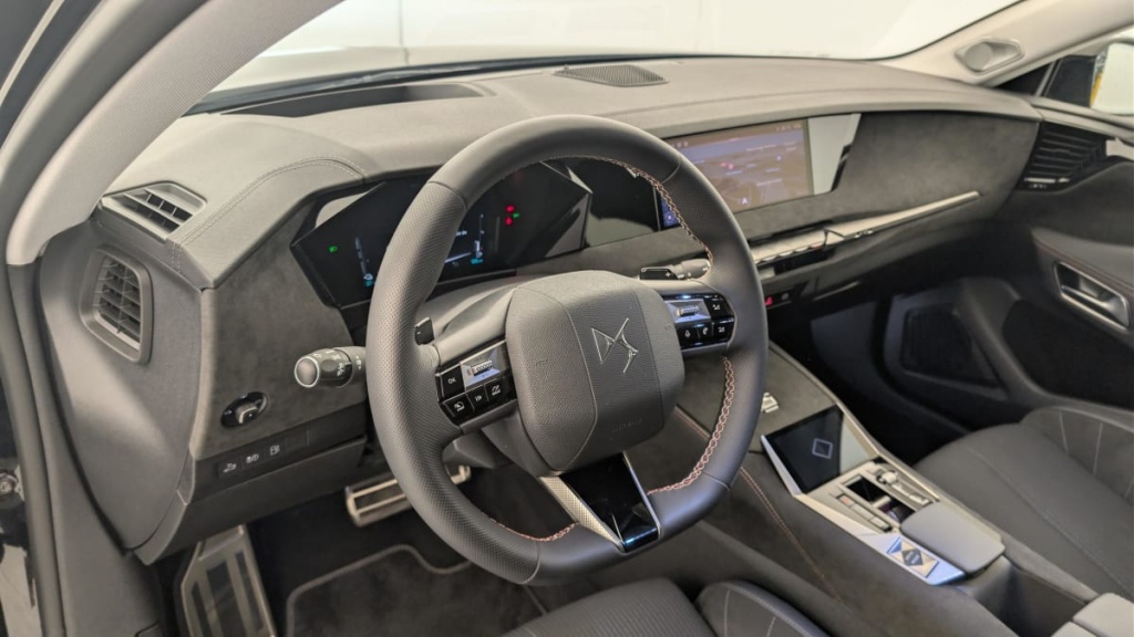 DS DS4 Hybride E-Tense 225 EAT8 Performance Line - ref: 1-386438 - Photo 15