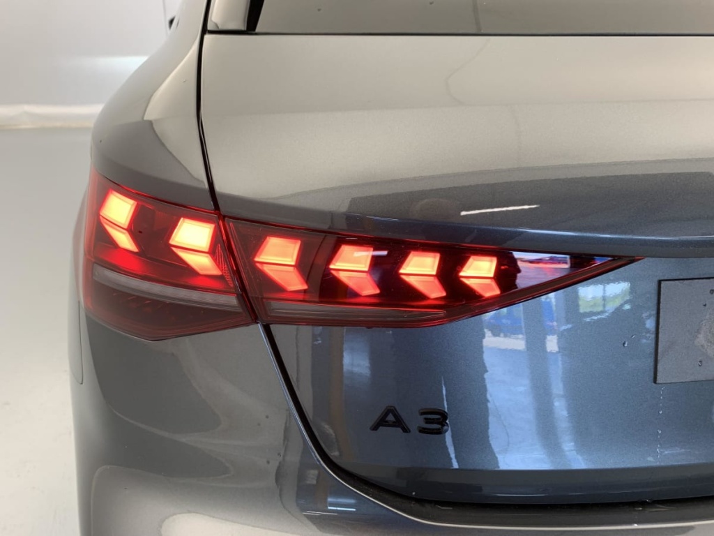AUDI A3 Sportback 45 TFSI e Hybride rechargeable 272 S tronic 6 S line - ref: 1-386548 - Photo 11