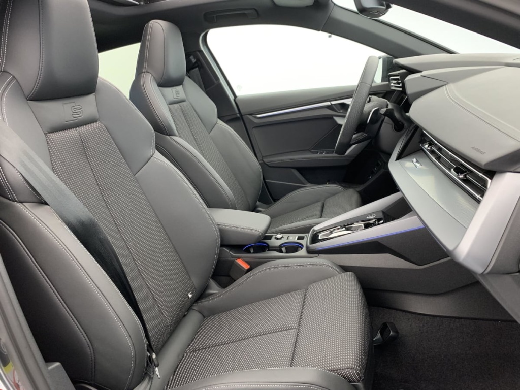 AUDI A3 Sportback 45 TFSI e Hybride rechargeable 272 S tronic 6 S line - ref: 1-386548 - Photo 9