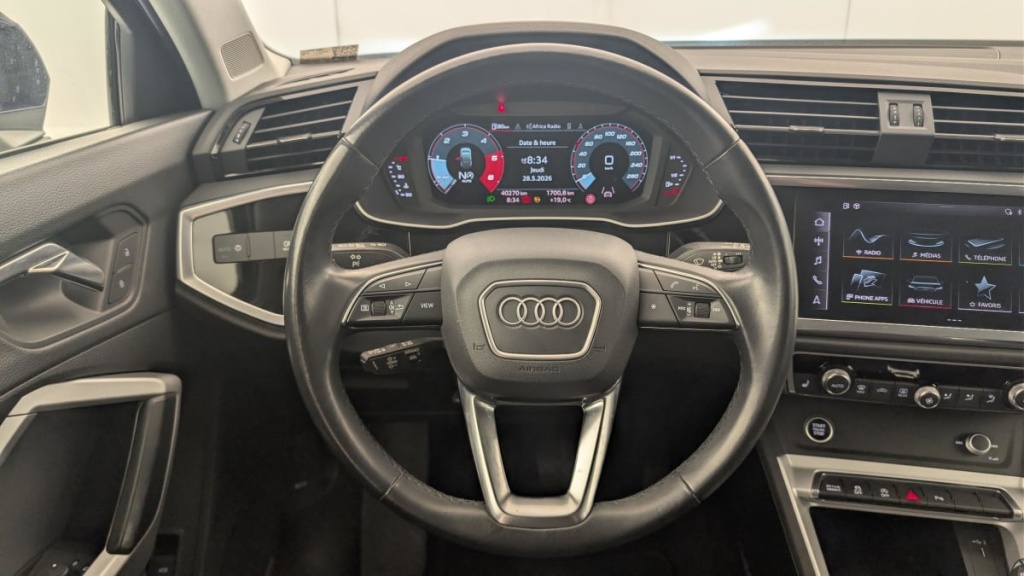 AUDI Q3 Sportback 35 TDI 150 ch S tronic 7 Design - ref: 1-386600 - Photo 14