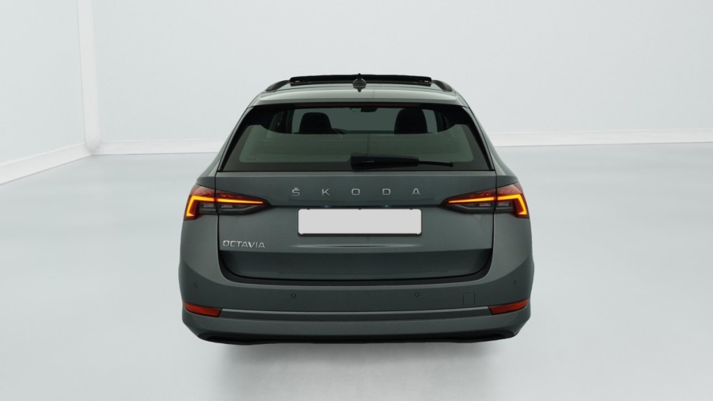 SKODA Octavia Combi 2.0 TDI 150 CH DSG7 BUSINESS - ref: 1-386603 - Photo 6