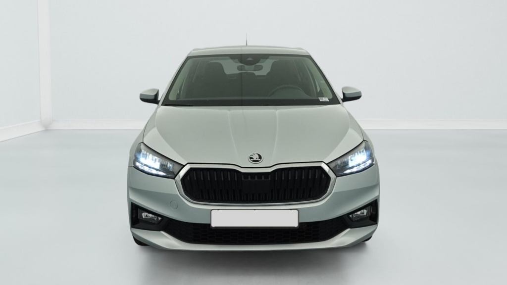 SKODA Fabia 1.0 MPI 80 CH BVM5 AMBITION - ref: 1-386818 - Photo 2