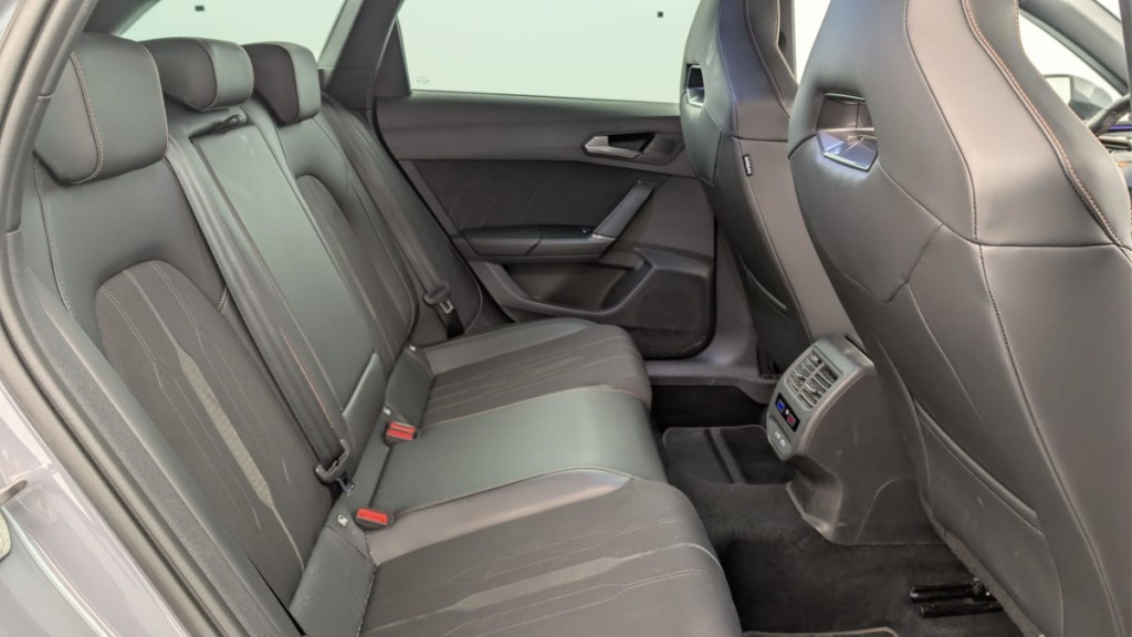 CUPRA Leon Sportstourer 1.4 e-HYBRID 245 ch DSG6 VZ - ref: 1-386928 - Photo 10