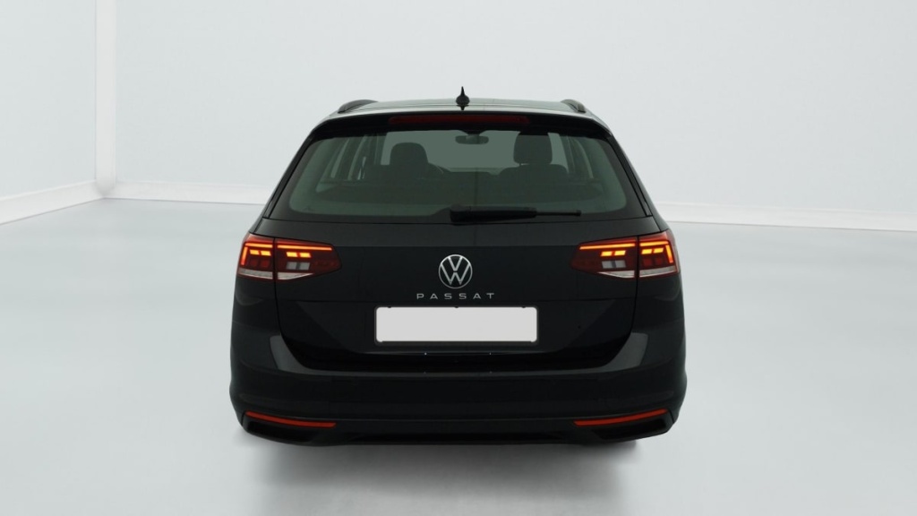 VOLKSWAGEN Passat SW 2.0 TDI EVO SCR 150 DSG7 LIFE PLUS - ref: 1-386977 - Photo 6
