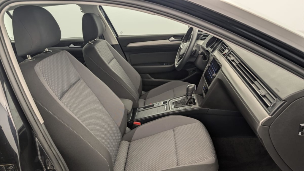 VOLKSWAGEN Passat SW 2.0 TDI EVO SCR 150 DSG7 LIFE PLUS - ref: 1-386977 - Photo 9