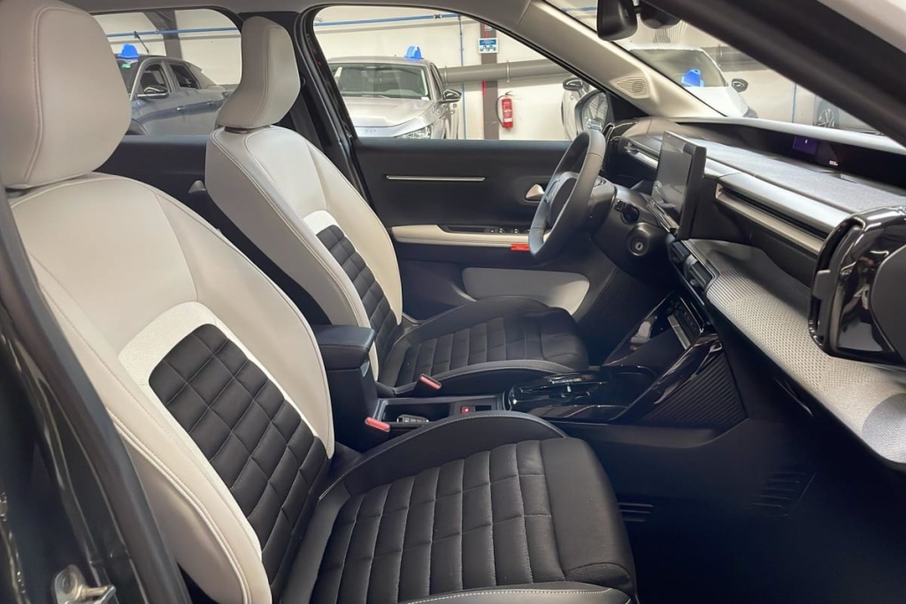 CITROEN C3 Aircross 113 AUTONOMIE CONFORT MAX - ref: 1-388068 - Photo 9