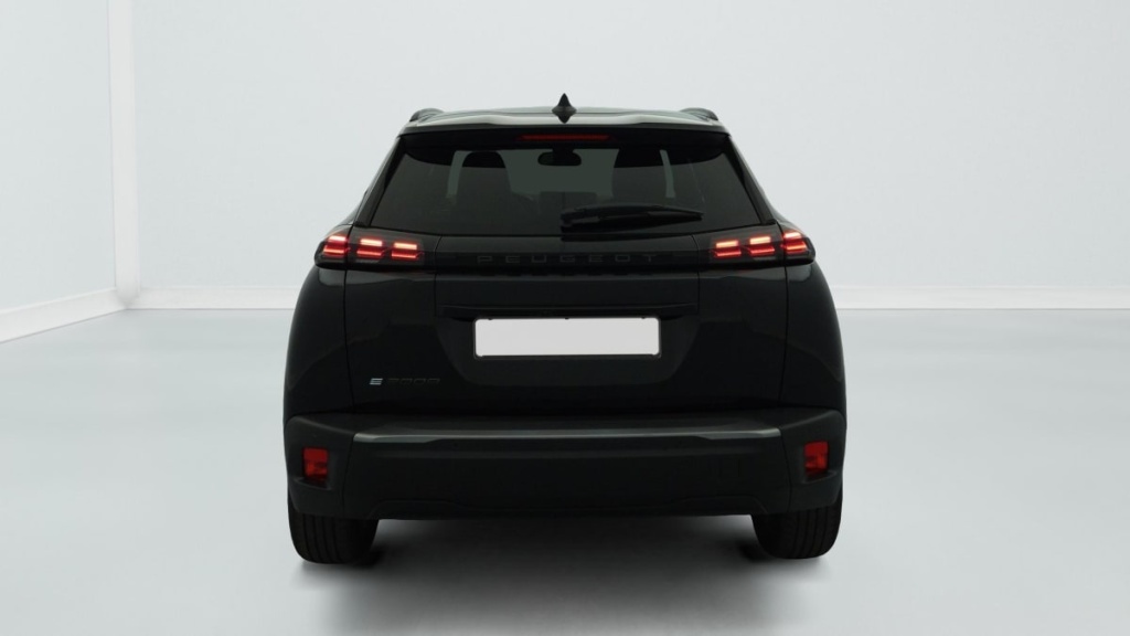 PEUGEOT 2008 50 kWh 136 ch Allure - ref: 1-388189 - Photo 6