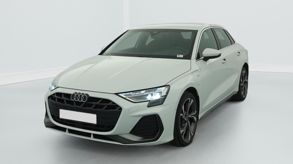 AUDI A3 Sportback TFSI e Hybride rechargeable 204 S tronic 6 S line - ref: 1-388270 - Photo 3