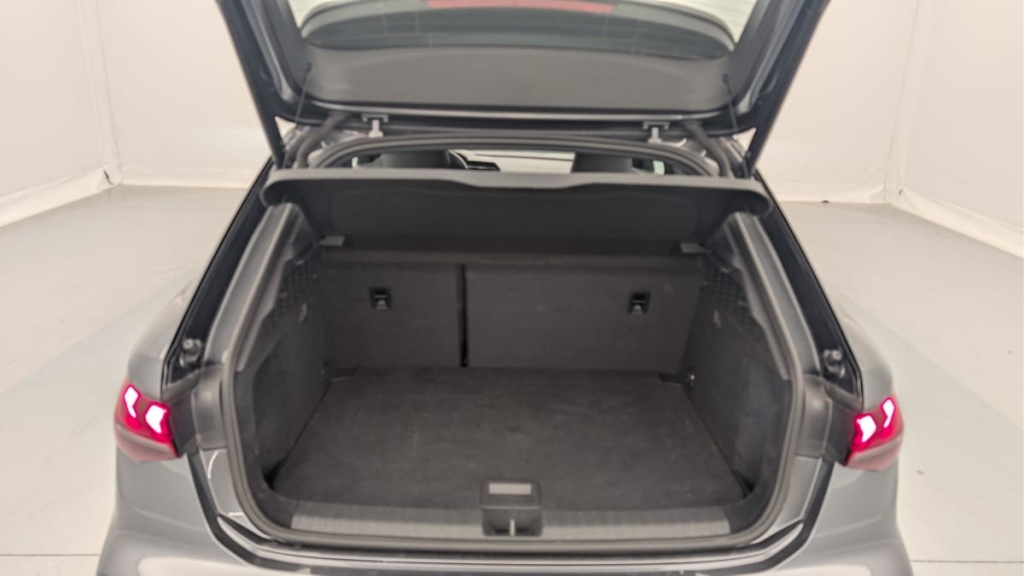 AUDI A3 Sportback TFSI e Hybride rechargeable 204 S tronic 6 S line - ref: 1-388271 - Photo 11