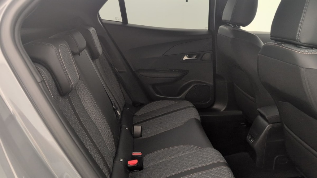PEUGEOT 2008 100 S S BVM6 Allure - ref: 1-388323 - Photo 10