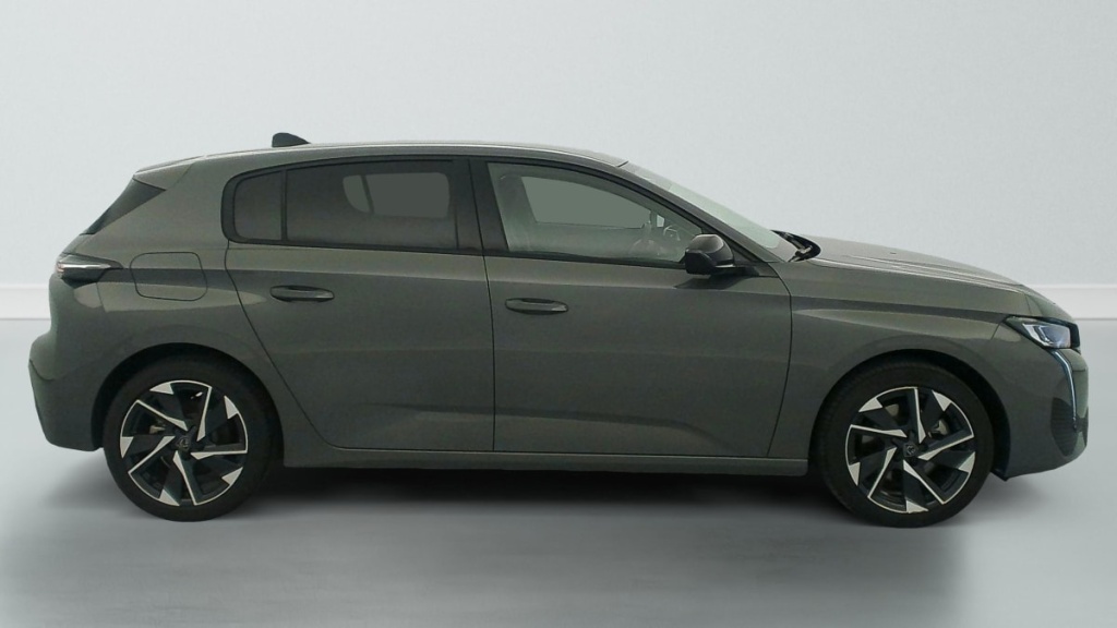 PEUGEOT 308 Hybrid 145 e-DCS6 Allure - ref: 1-388505 - Photo 8