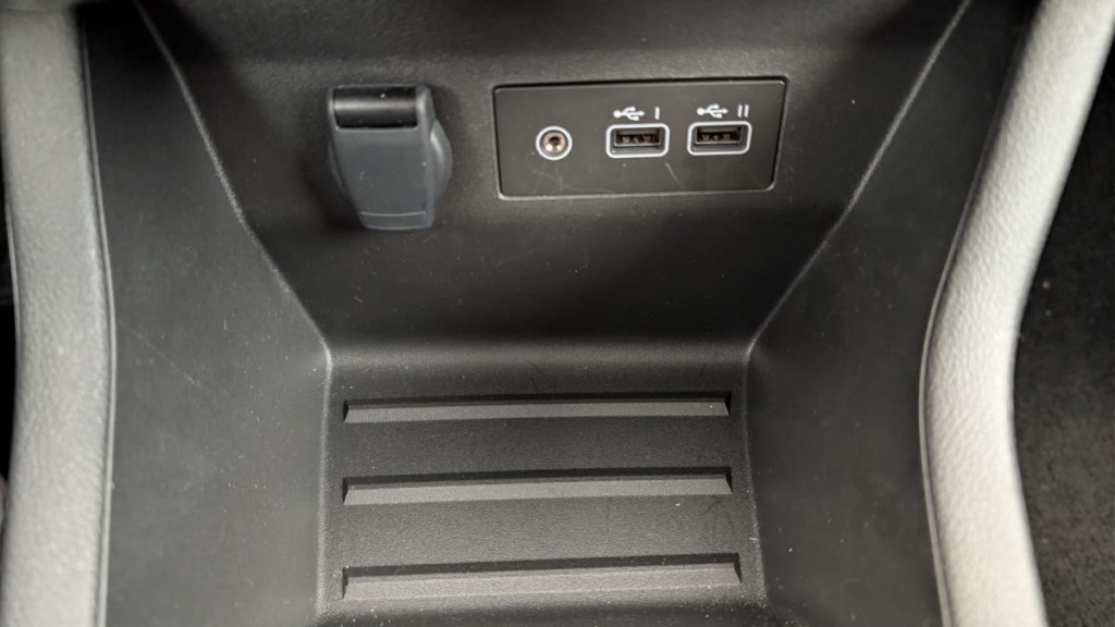 RENAULT Clio Clio Eco-G 100 ch Generation - ref: 1-388580 - Photo 19