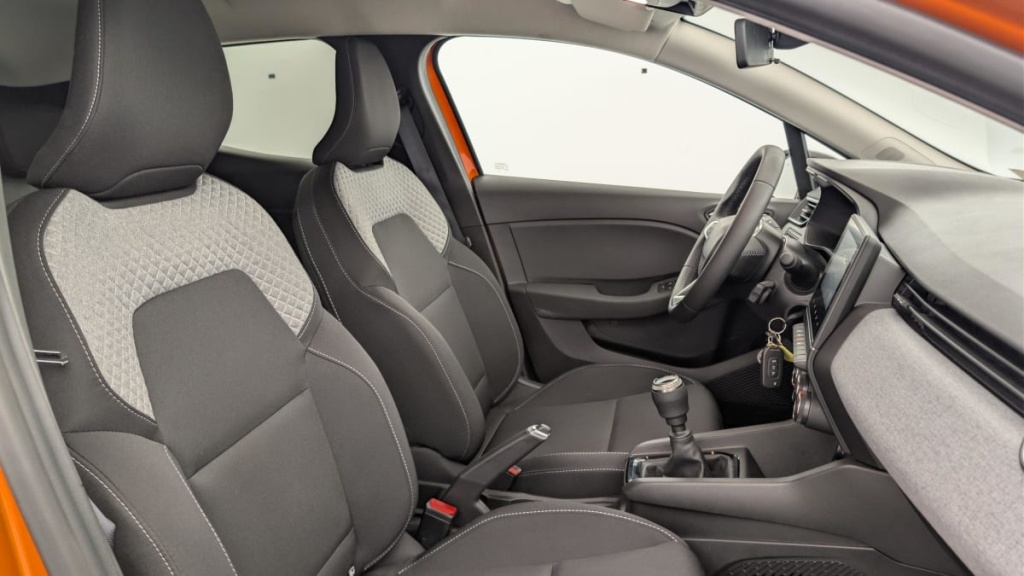 RENAULT Clio Clio Eco-G 100 ch Generation - ref: 1-388580 - Photo 9