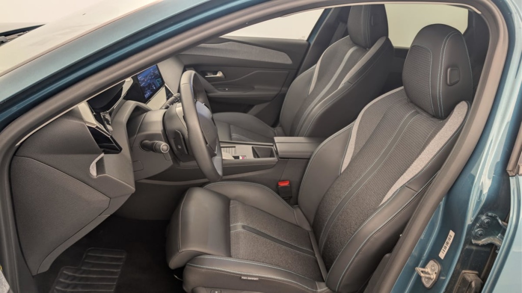 PEUGEOT 308 SW PureTech 130ch S S EAT8 Allure - ref: 1-388886 - Photo 16