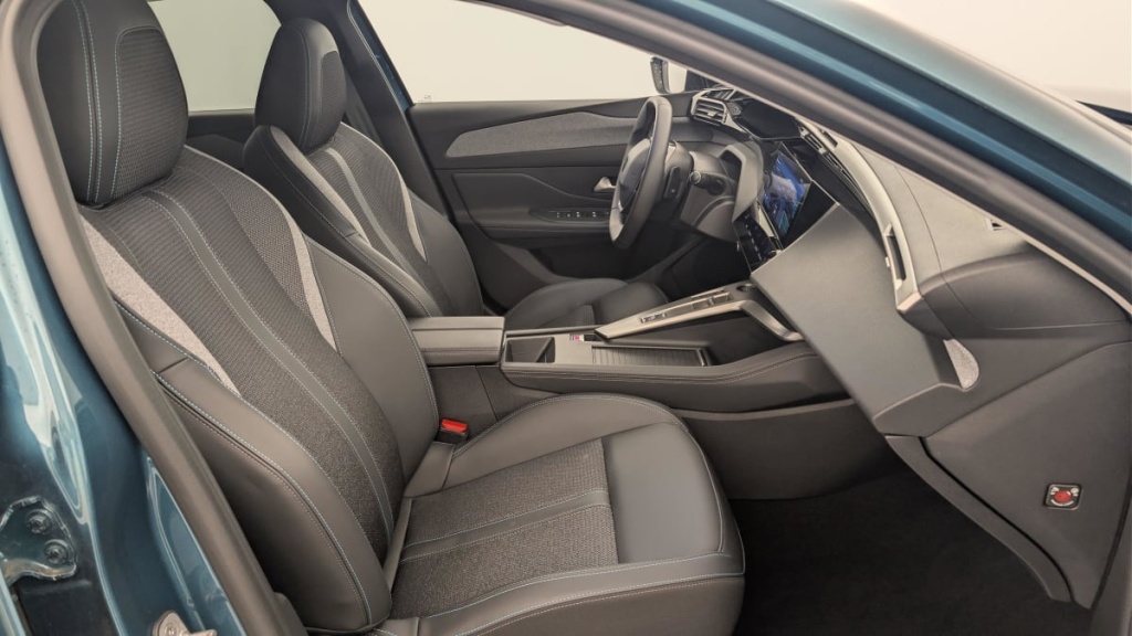 PEUGEOT 308 SW PureTech 130ch S S EAT8 Allure - ref: 1-388886 - Photo 9