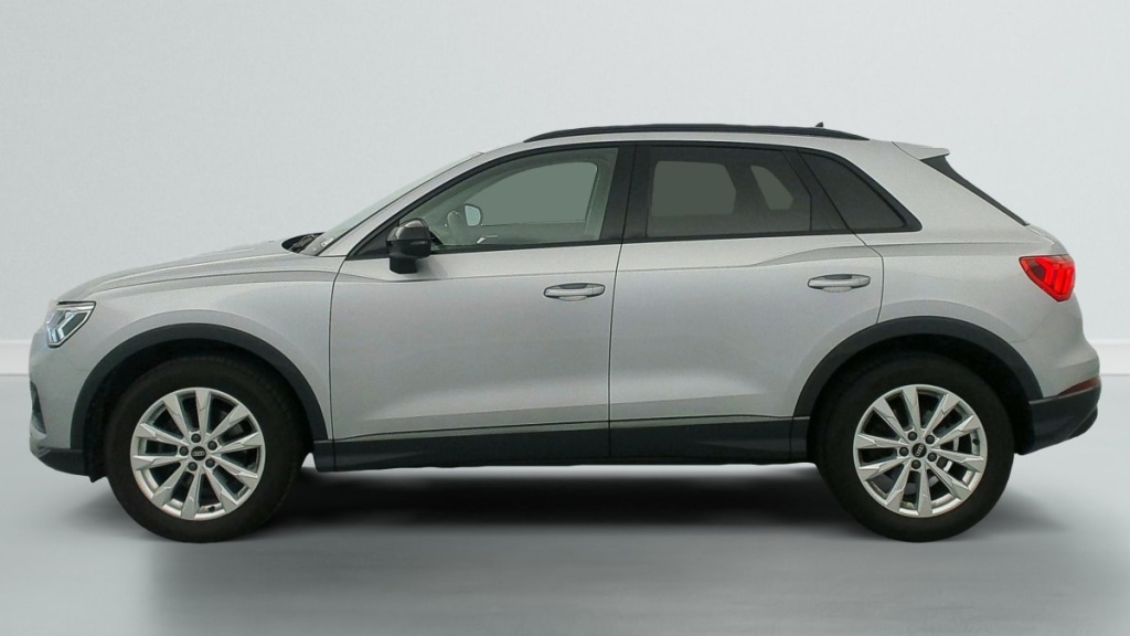 AUDI Q3 35 TDI 150 ch S tronic 7 Design - ref: 1-389100 - Photo 4