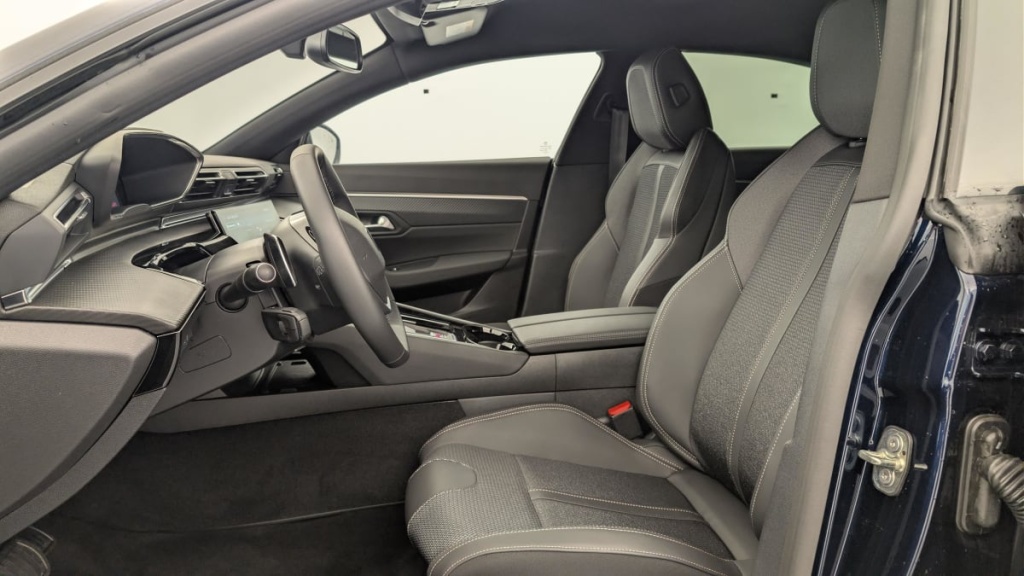 PEUGEOT 508 Hybrid 180 e-EAT8 Allure - ref: 1-389226 - Photo 16