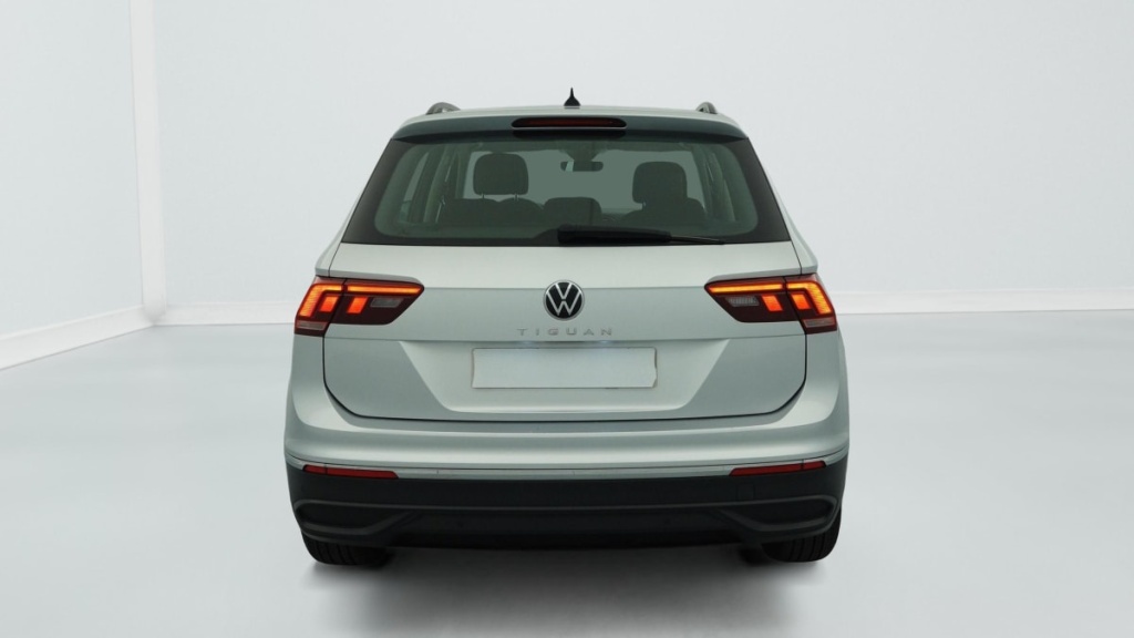 VOLKSWAGEN Tiguan 1.5 TSI 150ch BVM6 Life - ref: 1-389345 - Photo 6