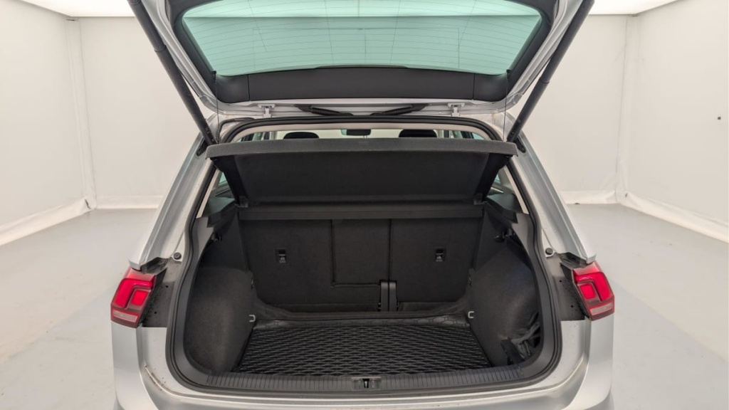 VOLKSWAGEN Tiguan 1.5 TSI 130ch BVM6 Life Plus - ref: 1-389776 - Photo 11