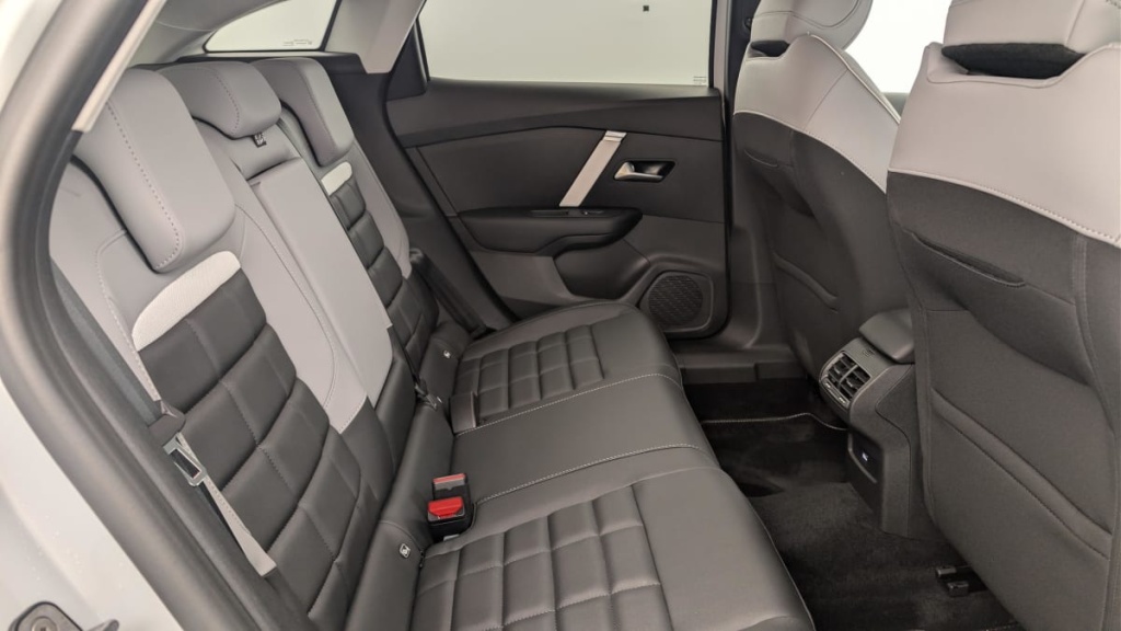 CITROEN C4 Hybride 145 ch e-DCS6 Max - ref: 1-389780 - Photo 10