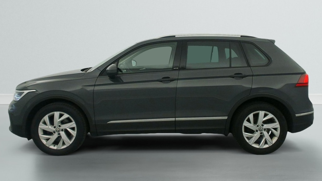 VOLKSWAGEN Tiguan 2.0 TDI 122CH BVM6 ACTIVE - ref: 1-389941 - Photo 4
