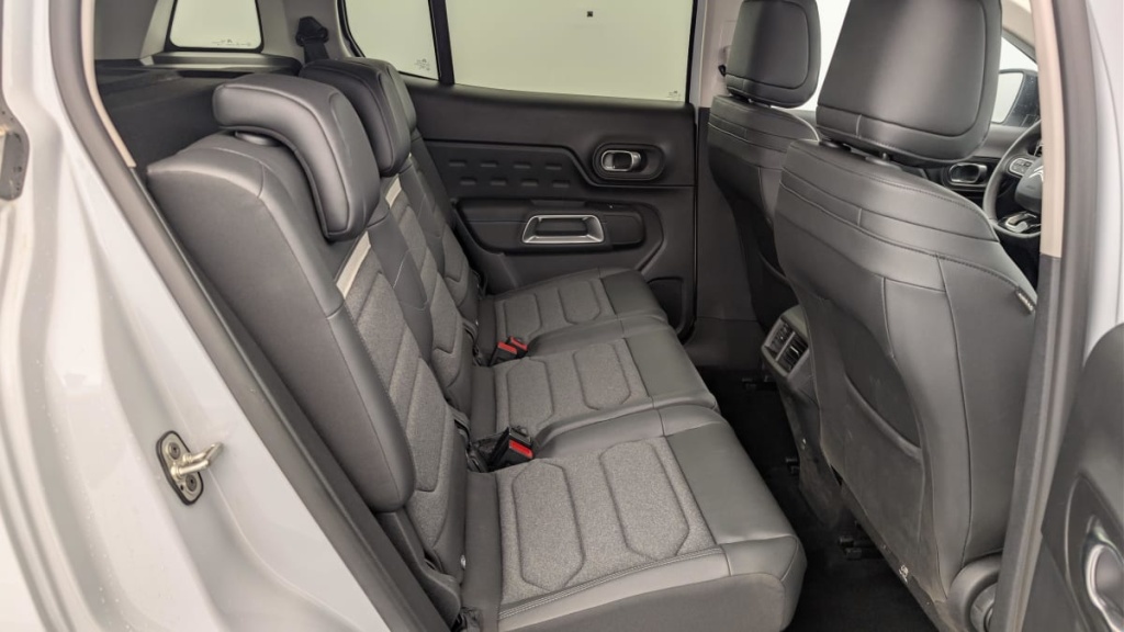 CITROEN C5 Aircross Hybride 145 e-DCS6 Max - ref: 1-390062 - Photo 10