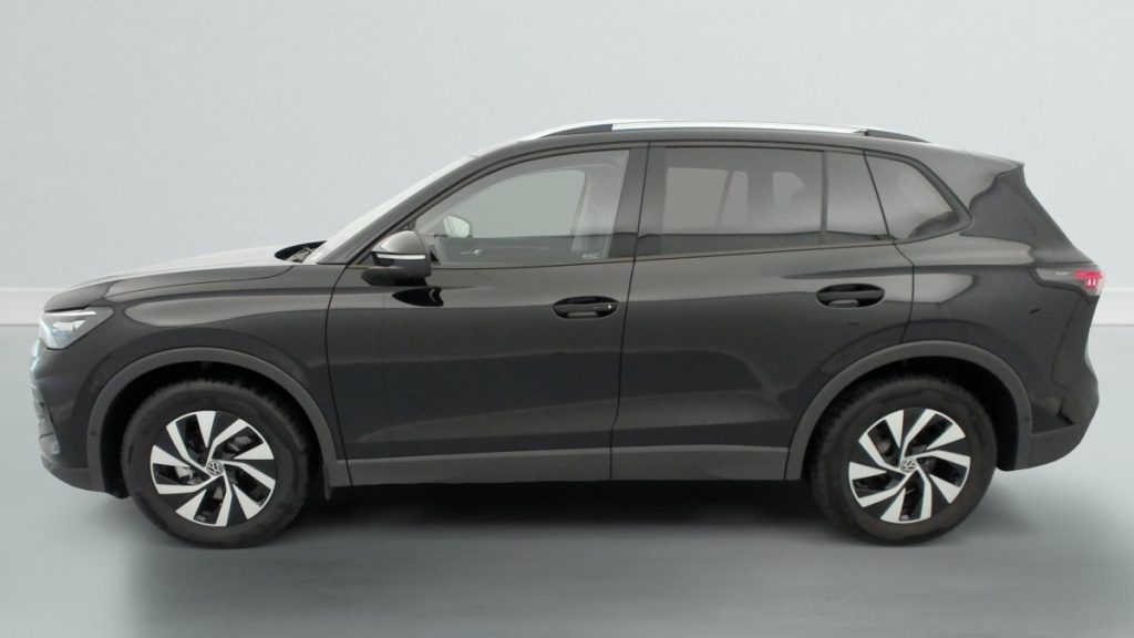 VOLKSWAGEN Tiguan 1.5 ETSI 150CH DSG7 Life - ref: 1-390178 - Photo 12