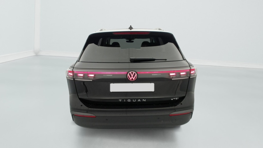 VOLKSWAGEN Tiguan 1.5 ETSI 150CH DSG7 Life - ref: 1-390178 - Photo 14