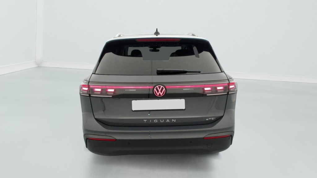VOLKSWAGEN Tiguan 1.5 ETSI 150CH DSG7 Life - ref: 1-390178 - Photo 6
