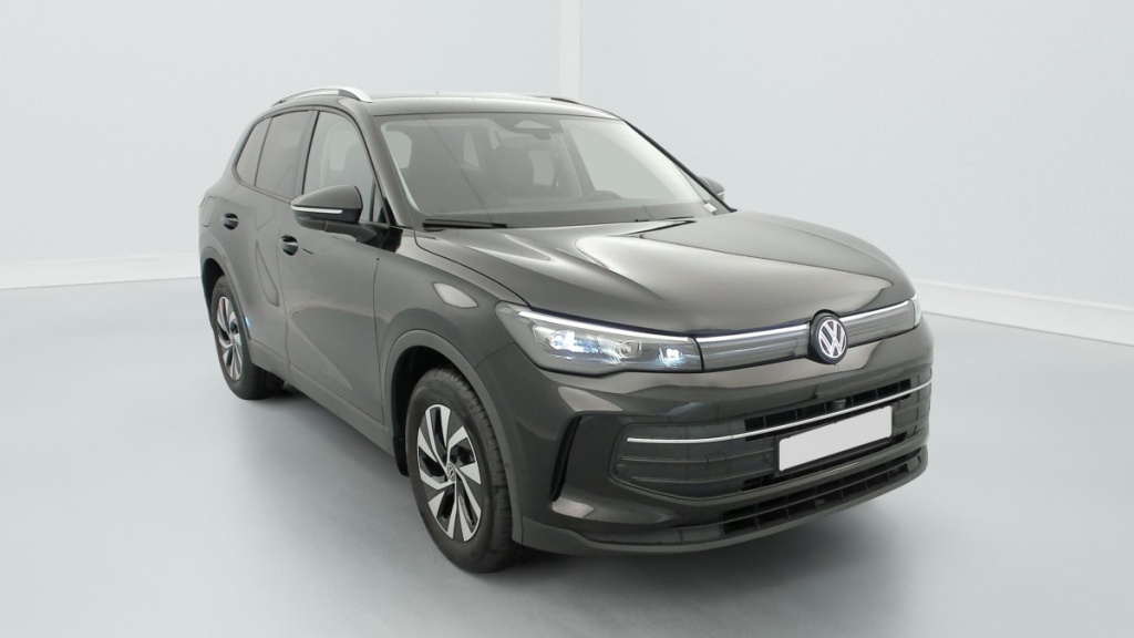 VOLKSWAGEN Tiguan 1.5 ETSI 150CH DSG7 Life - ref: 1-390178 - Photo 9