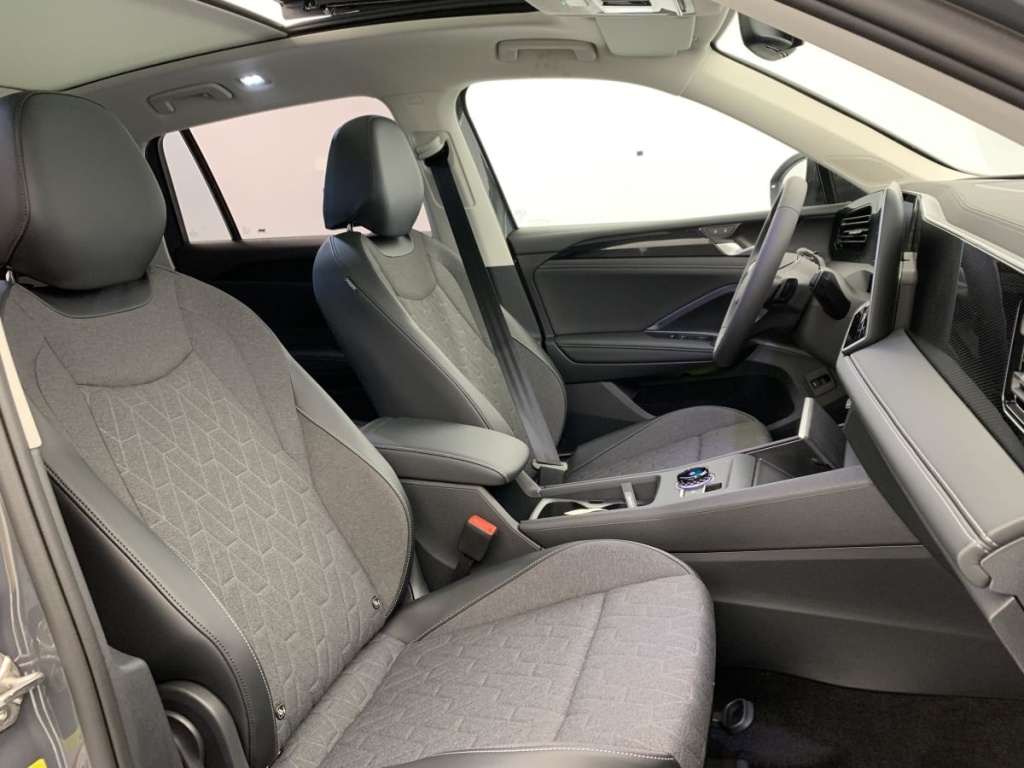 VOLKSWAGEN Tiguan 1.5 ETSI 150CH DSG7 Life - ref: 1-390185 - Photo 9